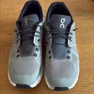 On Running Gray and Black Athletic Shoes Performance Mesh